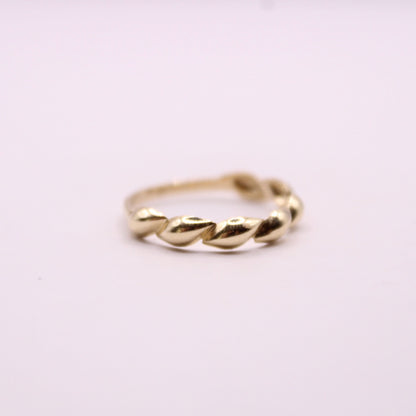 Swirl Ring