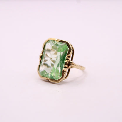 Lime Spinel Statement Ring