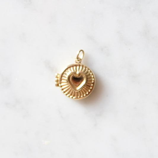 Round Heart Photo Locket