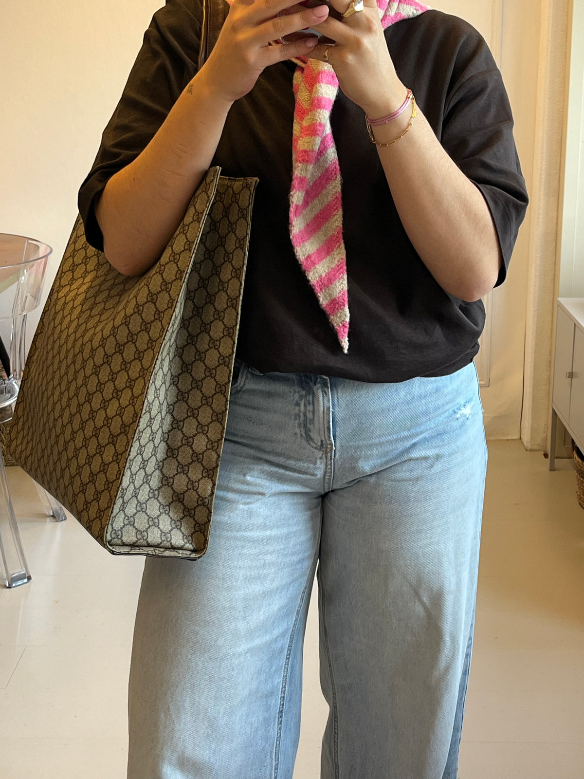 Gucci GG Supreme Tote Bag