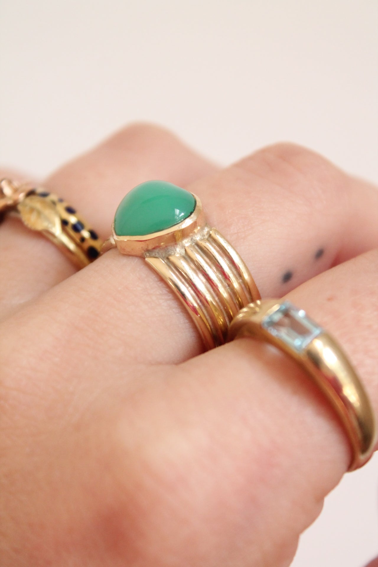 Jade Heart Ribbed Ring