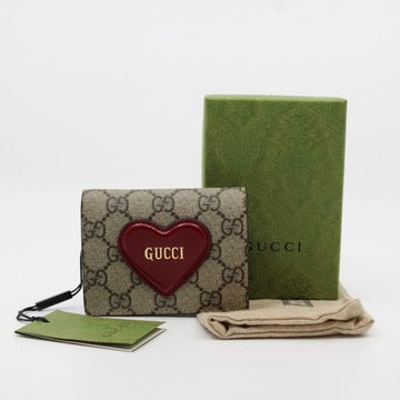 Gucci GG Supreme Heart Wallet