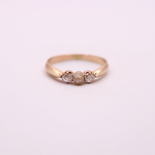 Freshwater Pearl & Diamond Trilogy Ring
