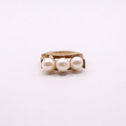 Pearl Trio Ring