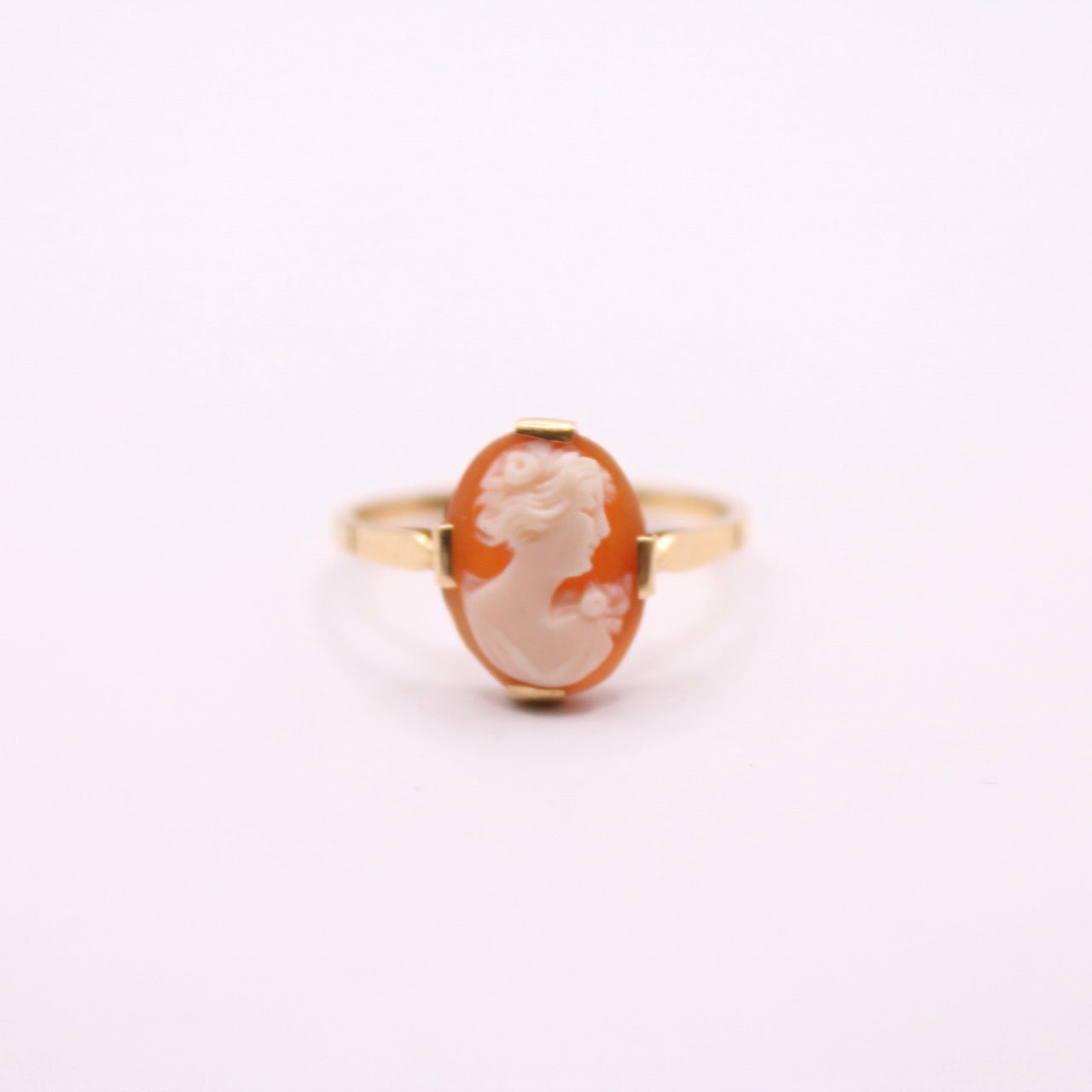 Dainty Cameo Ring