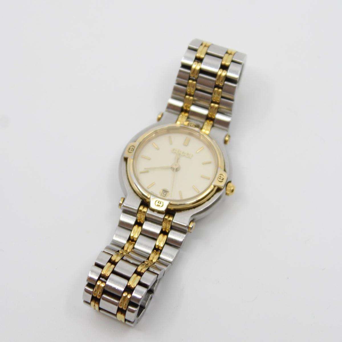 Gucci 9000L Watch
