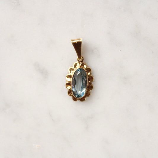 Aquamarine Flower Pendant