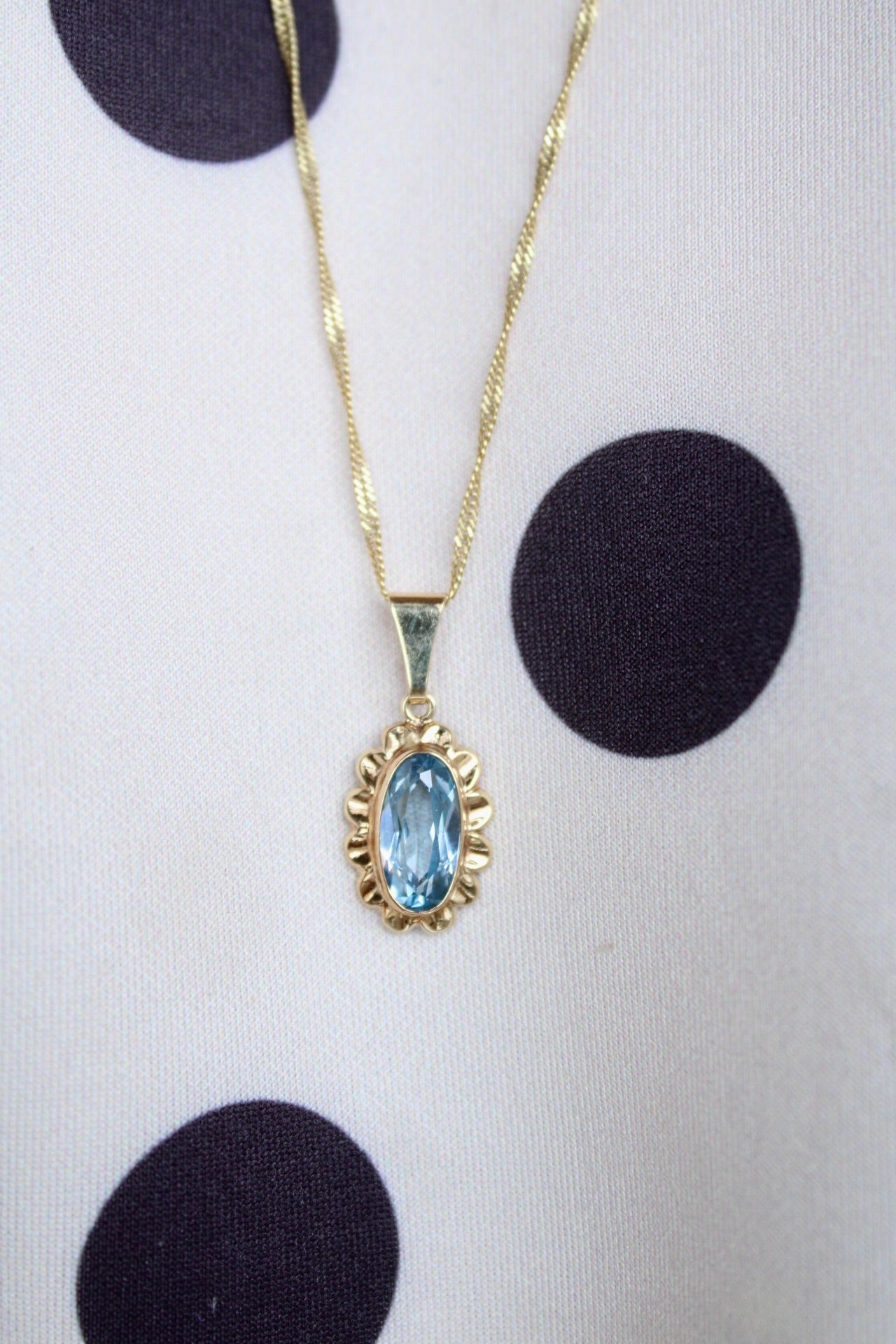 Aquamarine Flower Pendant