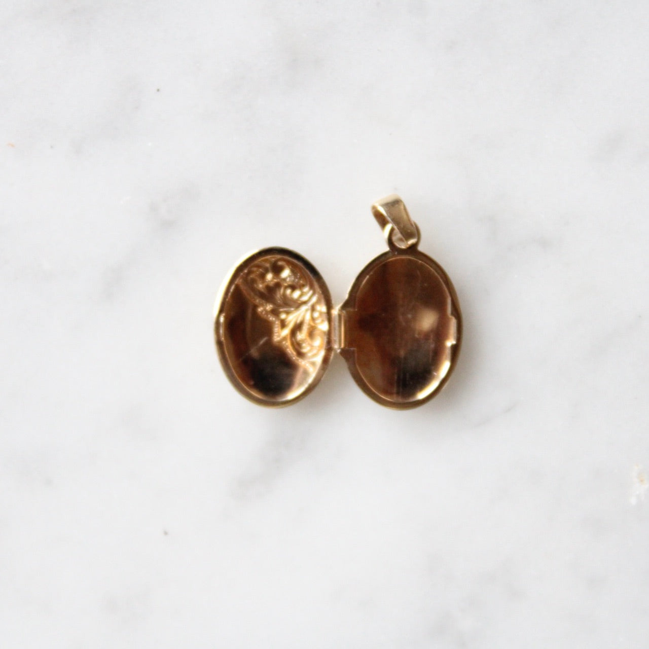 Tiny Oval Photo Locket