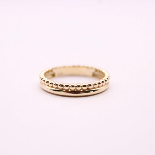 Double Dotted Ring