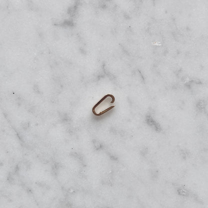 Paperclip Connector