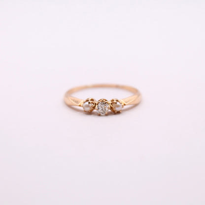 Pearl & Diamond Trilogy Ring