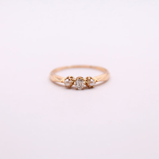 Pearl & Diamond Trilogy Ring