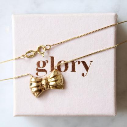Venetian Bow Necklace