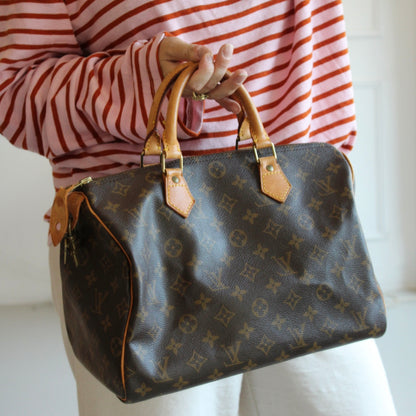 Louis Vuitton Speedy 30