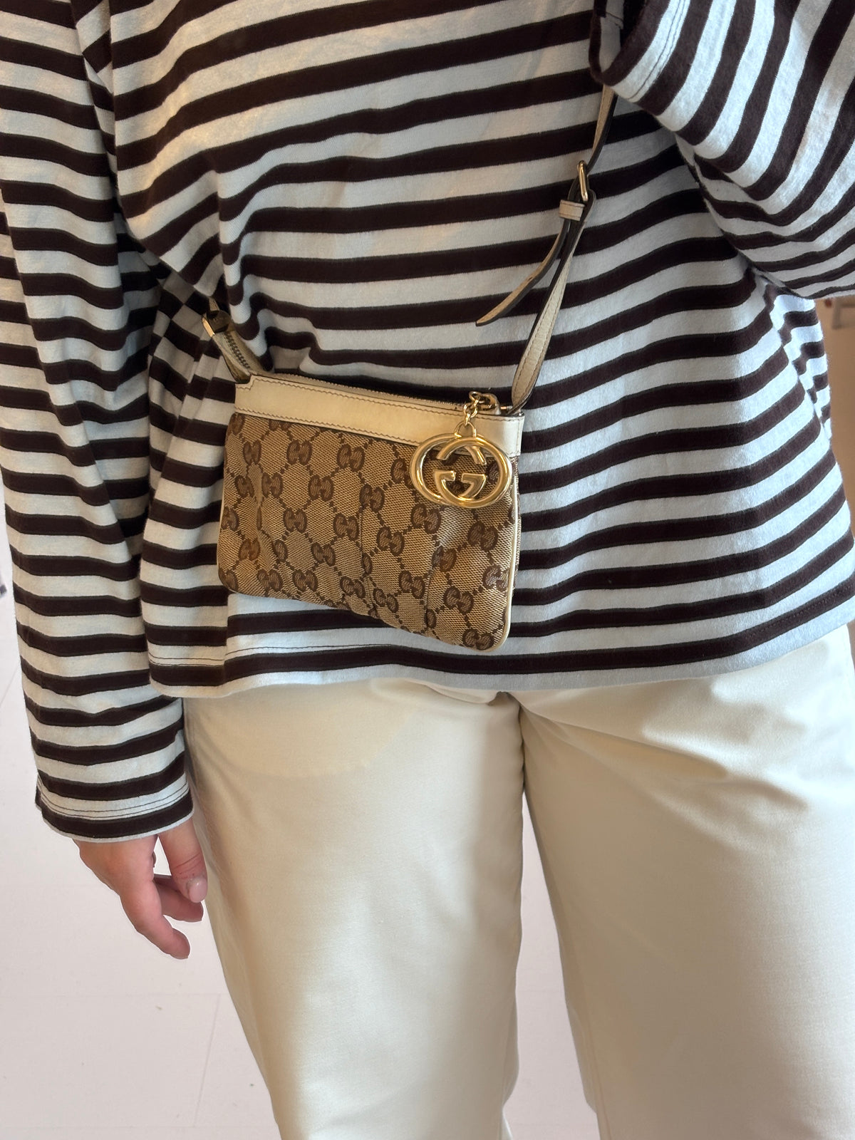 Gucci GG Canvas Sukey Mini Shoulder Pouch