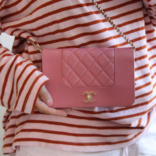 Chanel Wallet on Chain