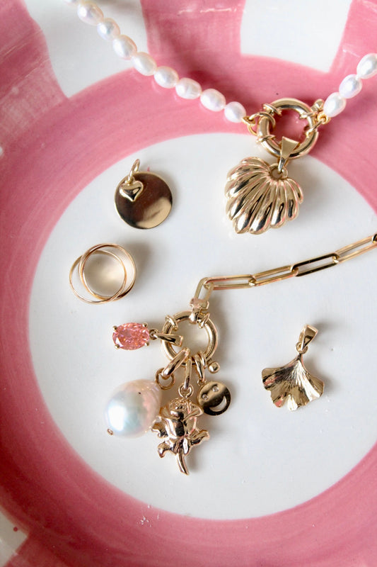 Connector Lock Freshwater Pearl Necklace