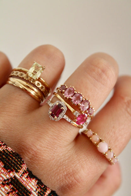Classic Trinity Ring