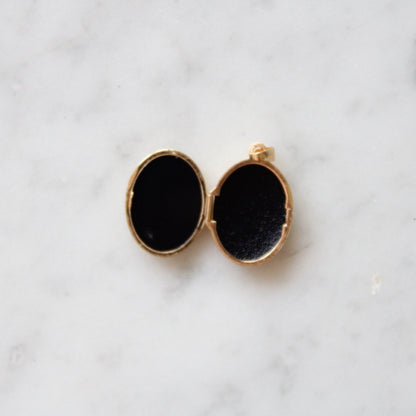 Oval Photo Locket