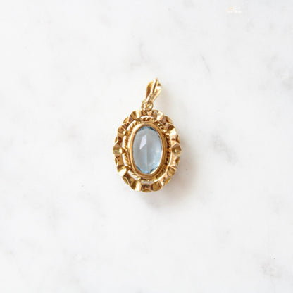 Aquamarine Flower Pendant