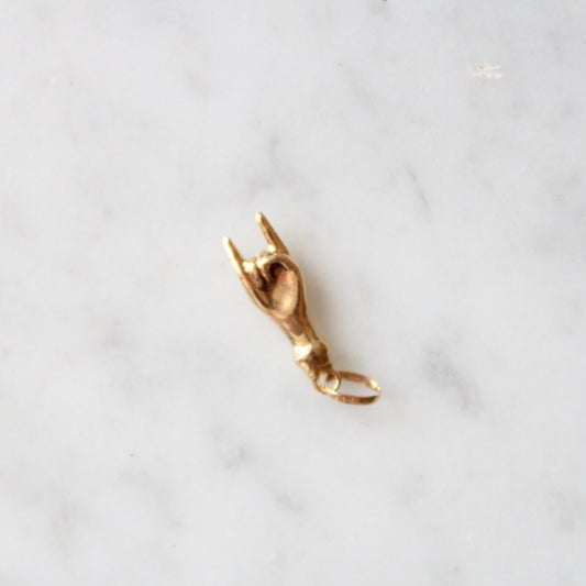 Mano Cornuto Charm