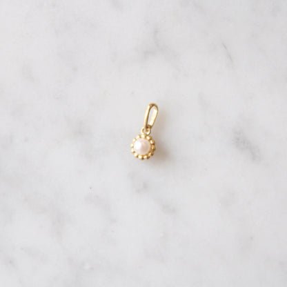 Tiny Pearl Flower Pendant