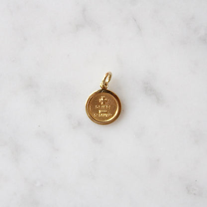 Small Augis Pendant (Italian)