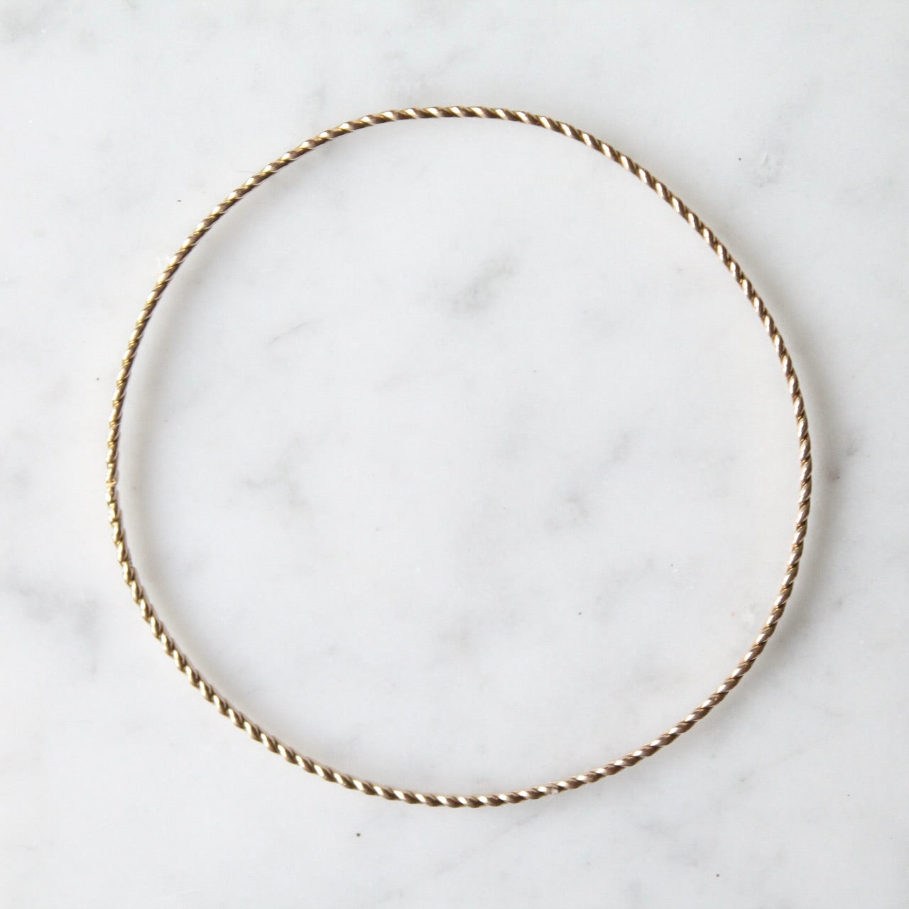 Slim Twist Bangle