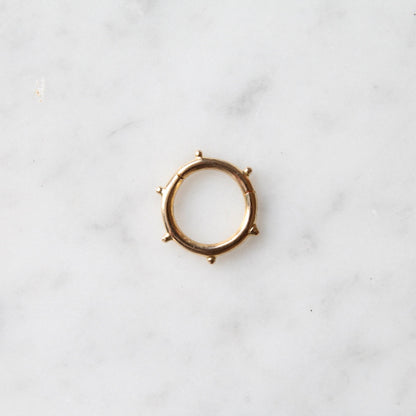 Dotted Connector
