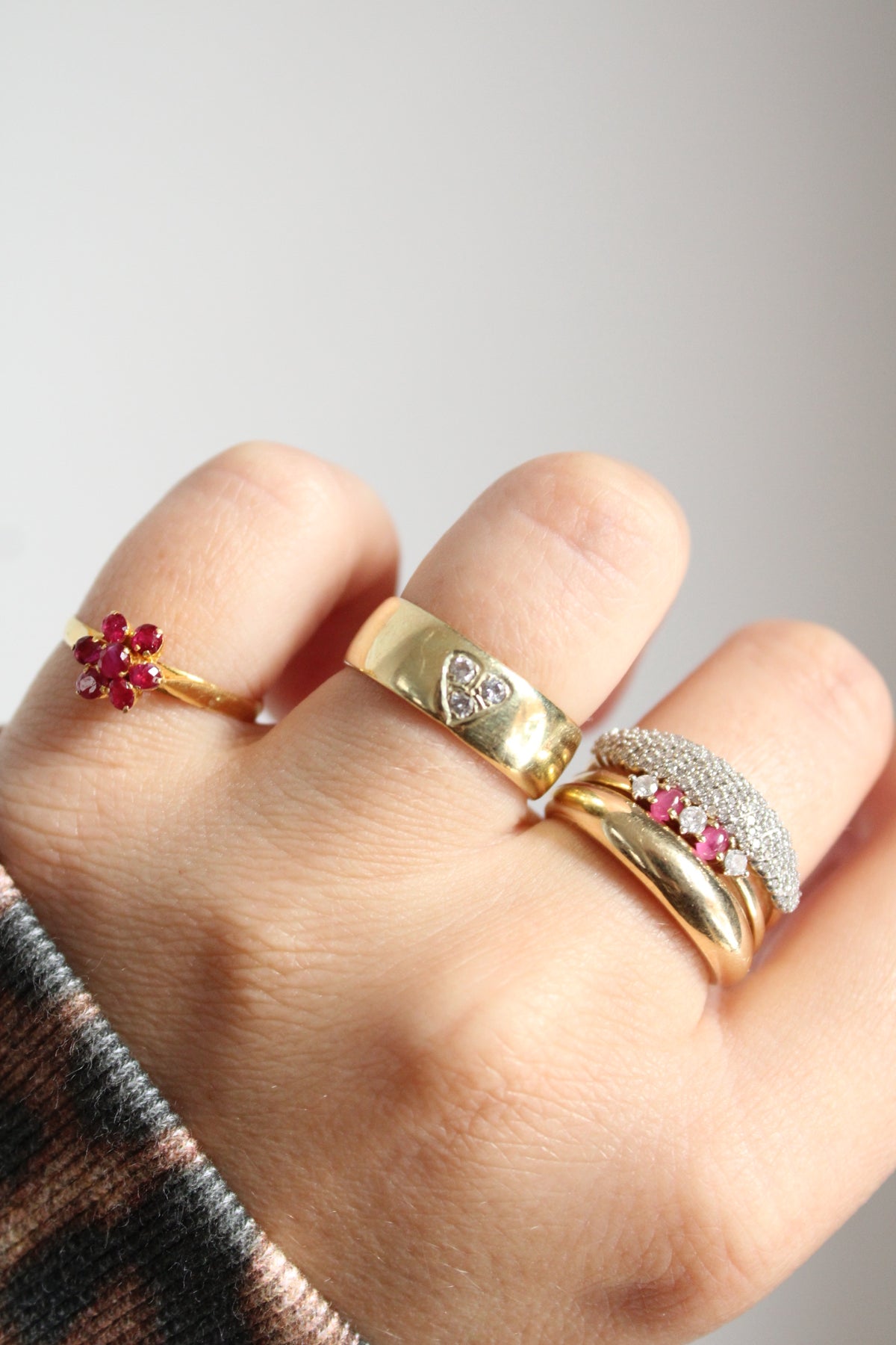 Solid Diamond Heart Band Ring