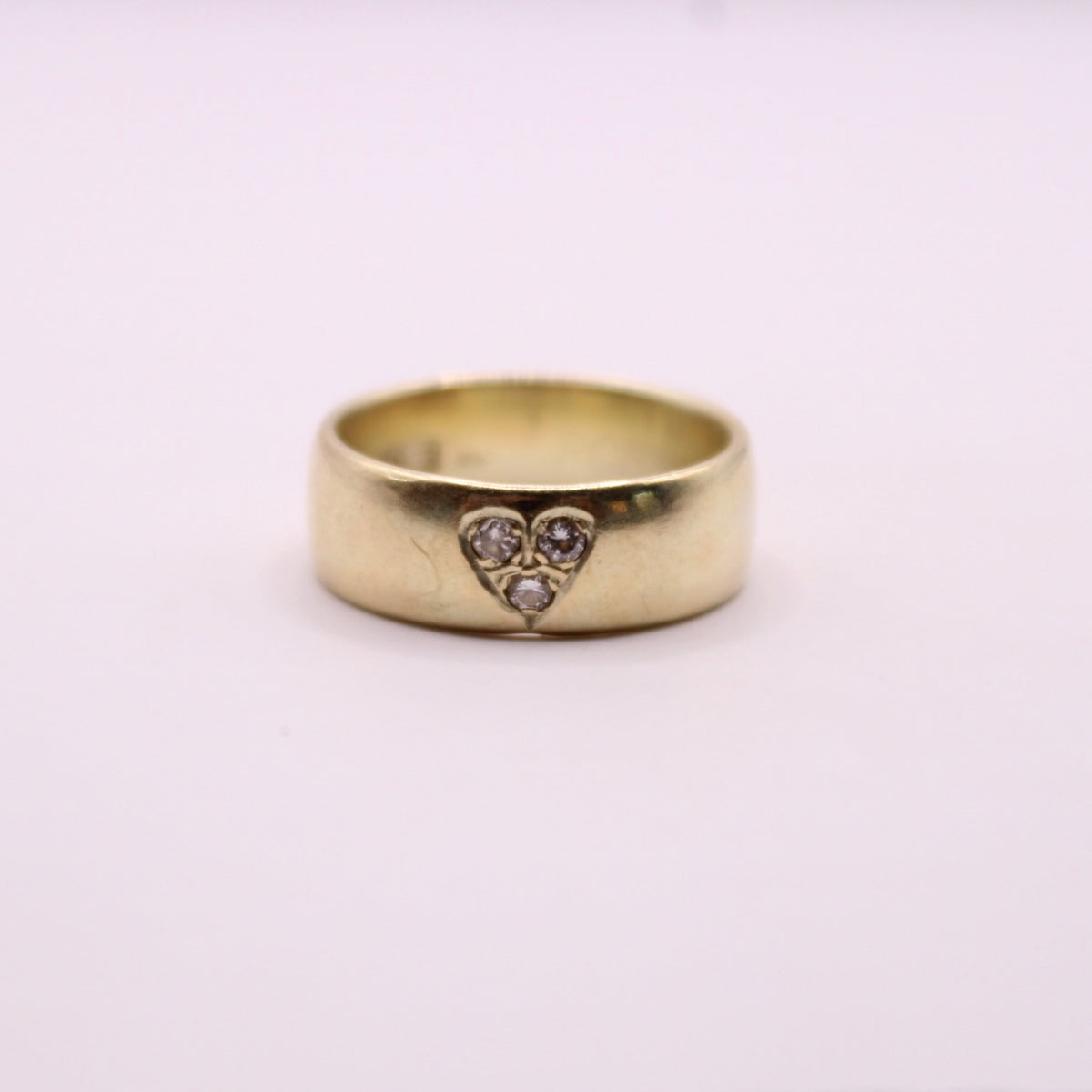 Solid Diamond Heart Band Ring