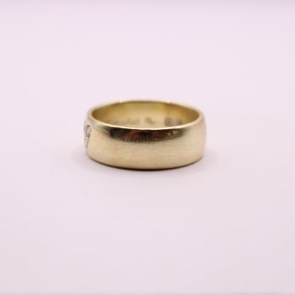 Solid Diamond Heart Band Ring