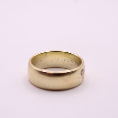 Solid Diamond Heart Band Ring