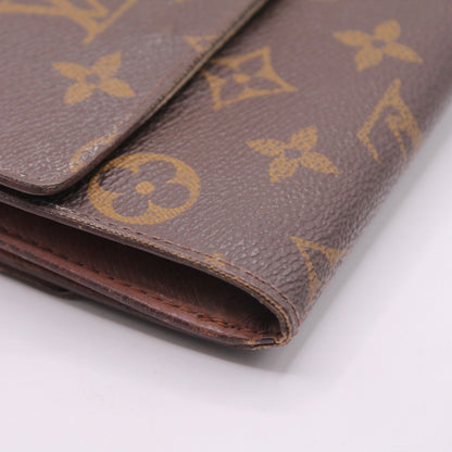 Louis Vuitton Monogram Elise Trifold Wallet