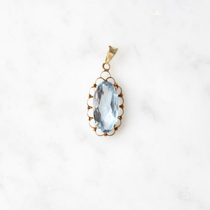 Aquamarine Flower Pendant