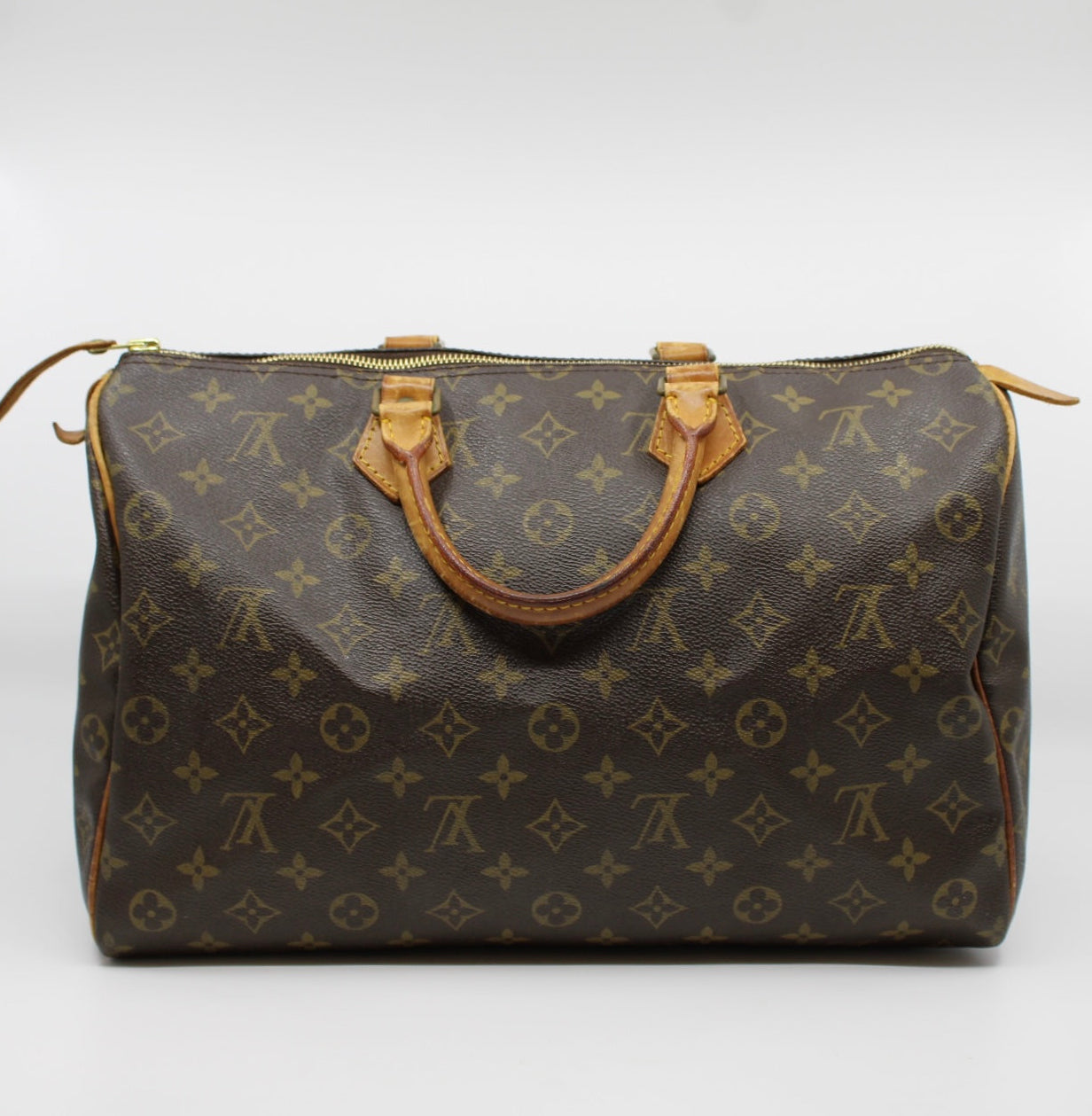 Louis Vuitton Speedy 35