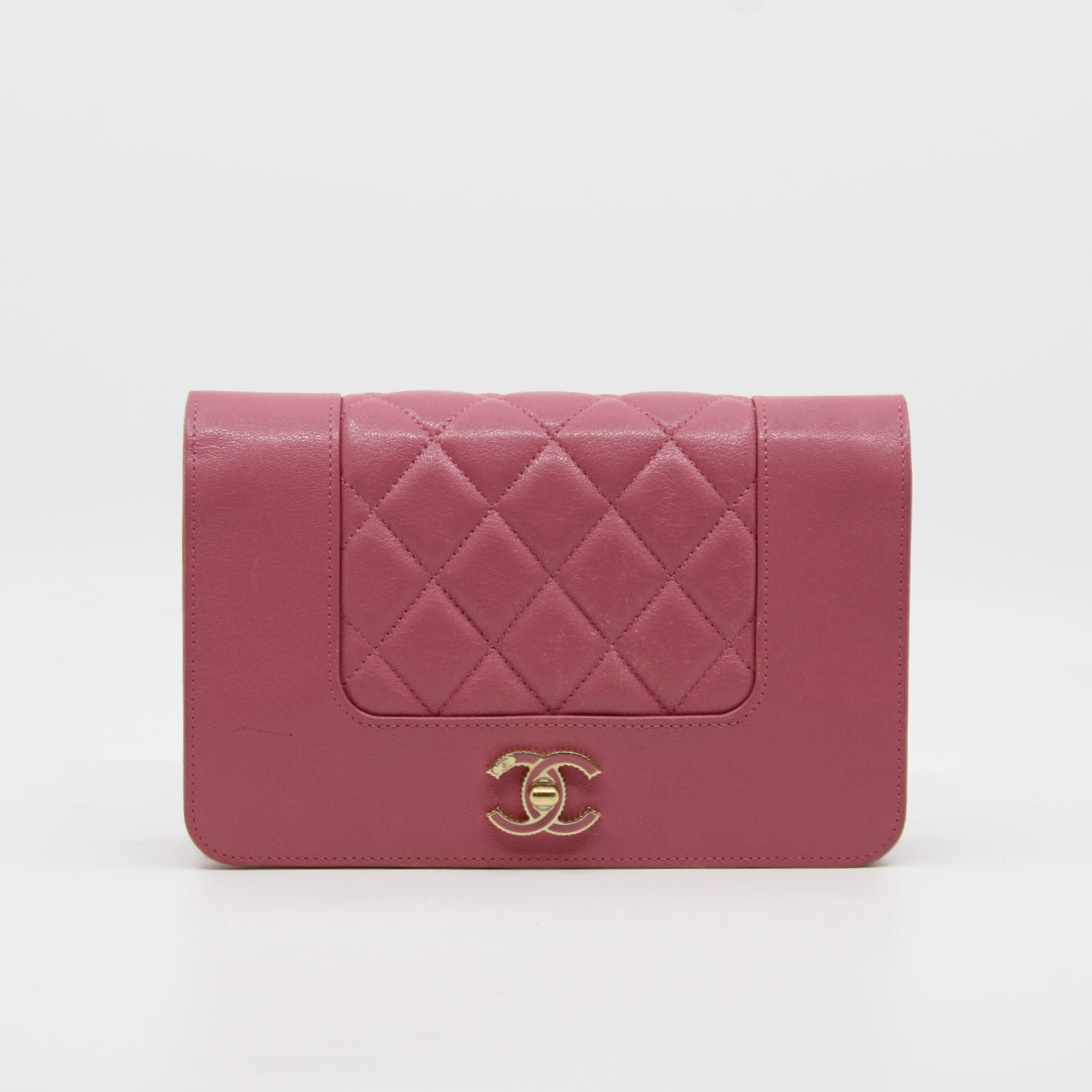 Chanel Wallet on Chain