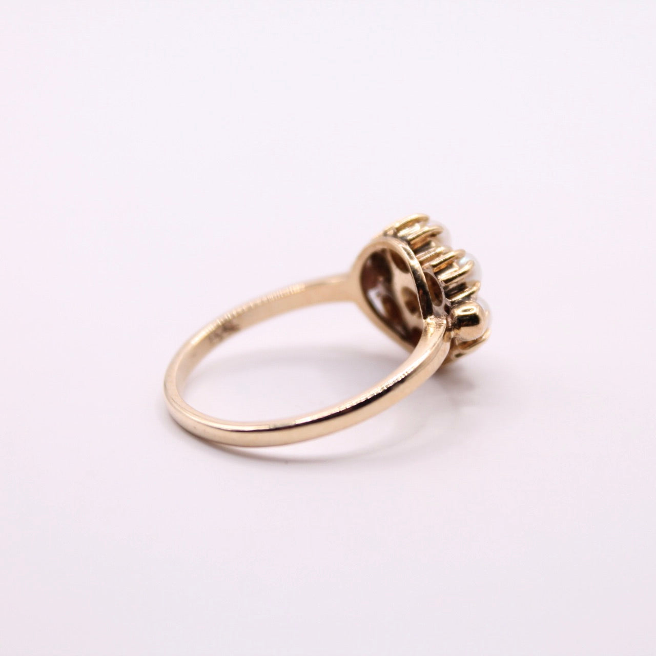 Pearl Flower Ring