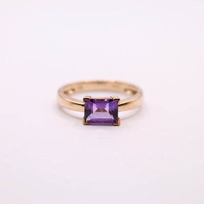 Single Amethyst Ring