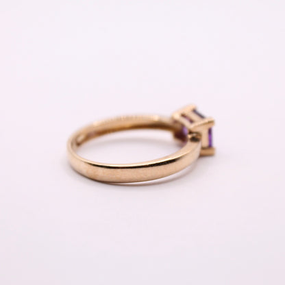 Single Amethyst Ring