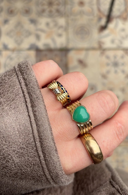 Jade Heart Ribbed Ring