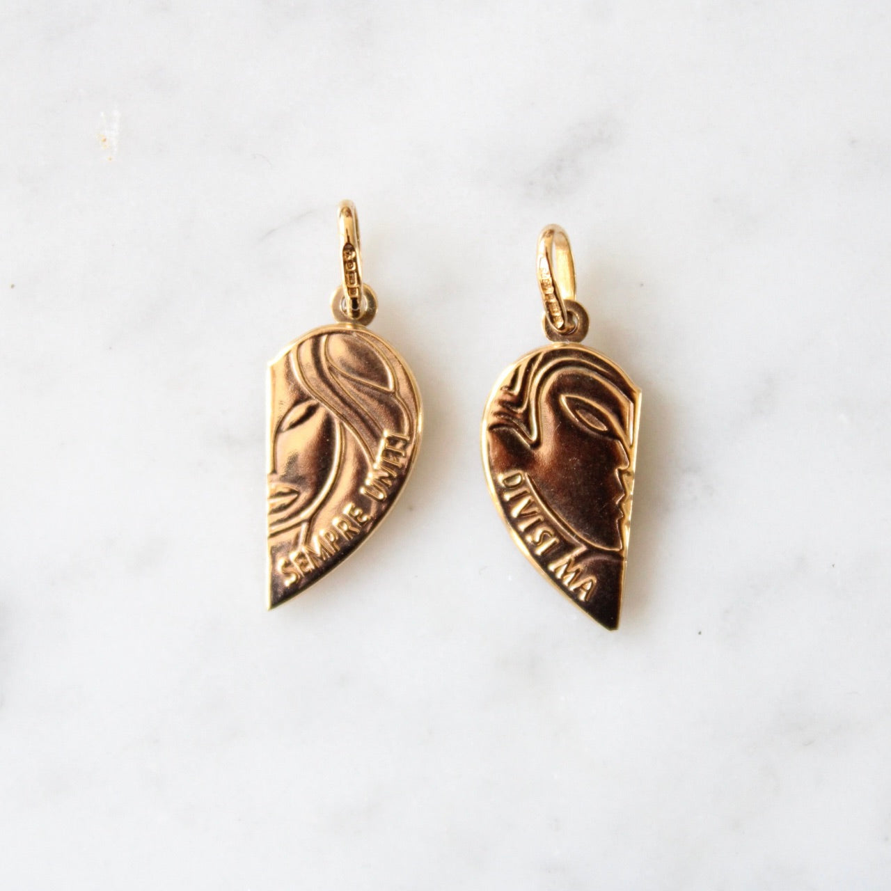 Ultra Rare "Divisi Ma Sempre Uniti" Lovers/Friendship Pendants