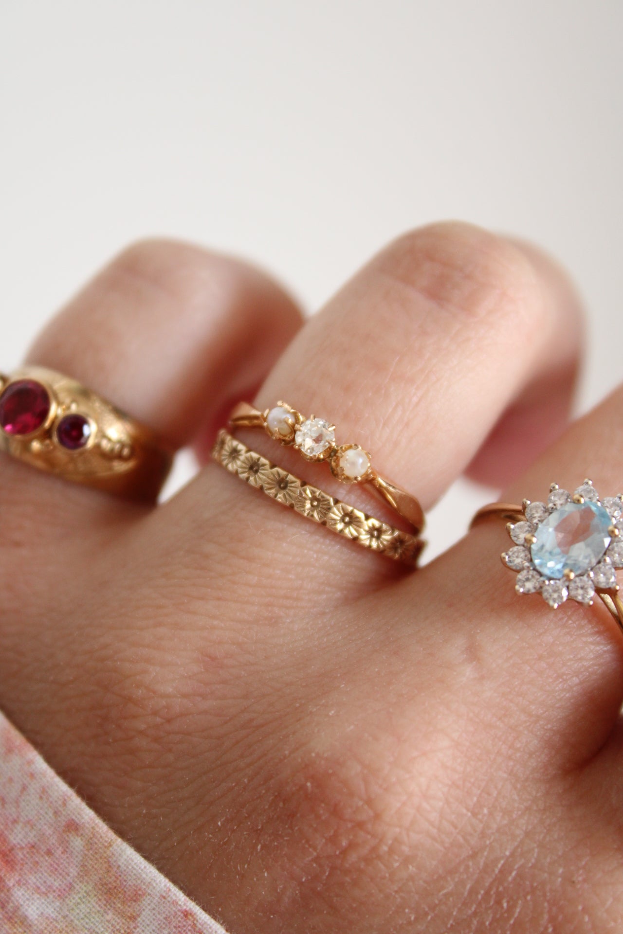 Daisy Flower Band Ring