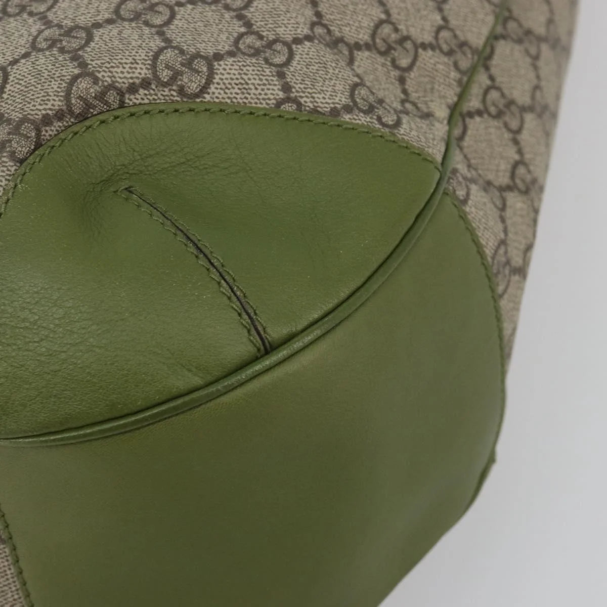 Gucci GG Supreme Slouchy Shoulder Bag