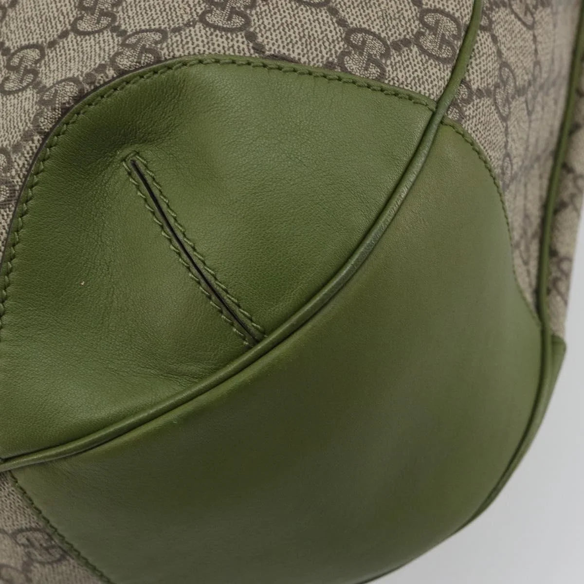 Gucci GG Supreme Slouchy Shoulder Bag