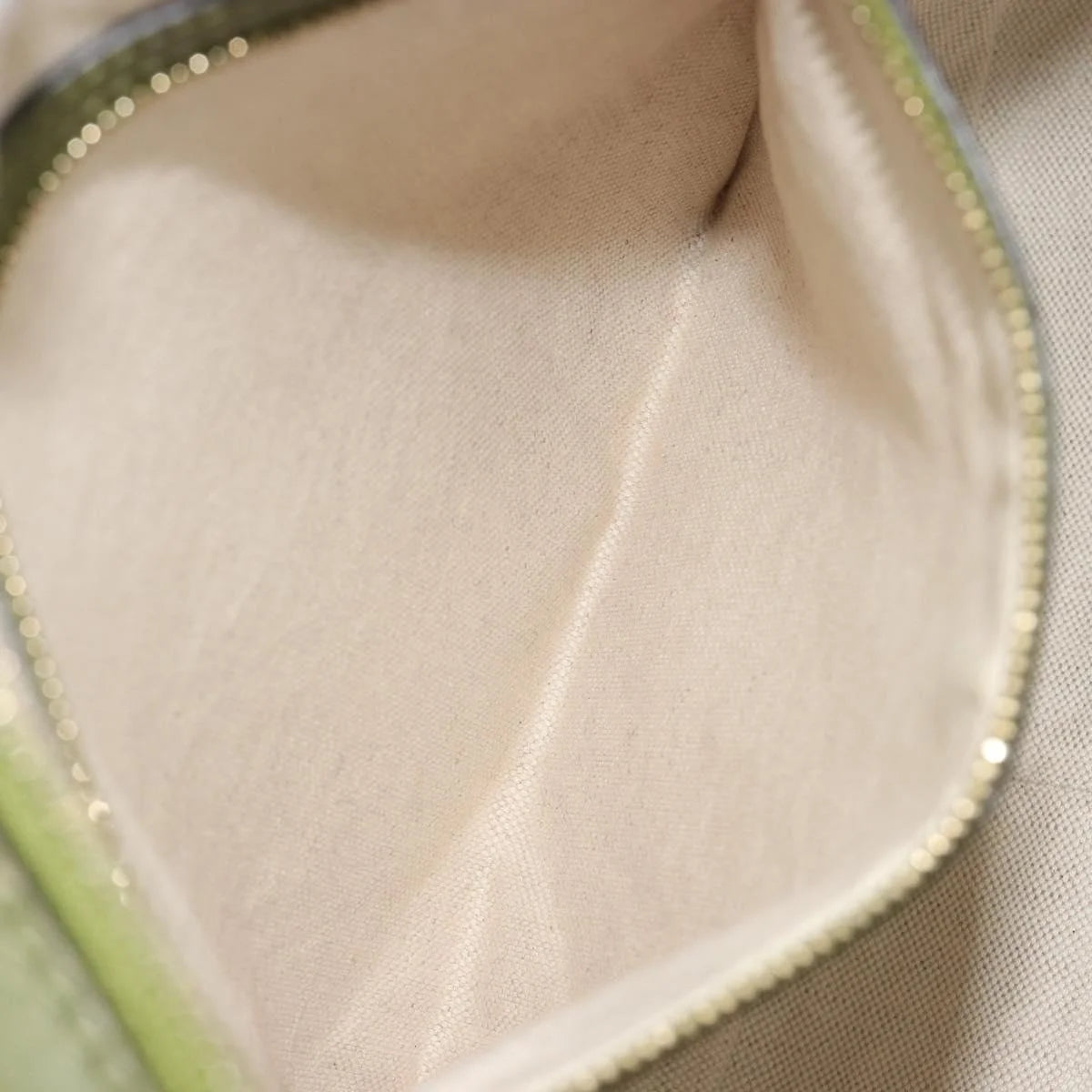 Gucci GG Supreme Slouchy Shoulder Bag