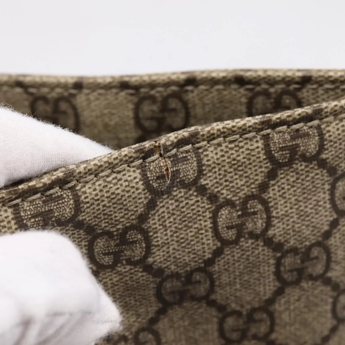 Gucci GG Supreme Tote Bag