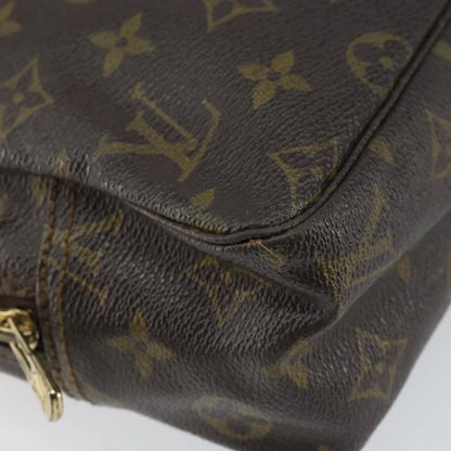Louis Vuitton Trousse Toilette 28
