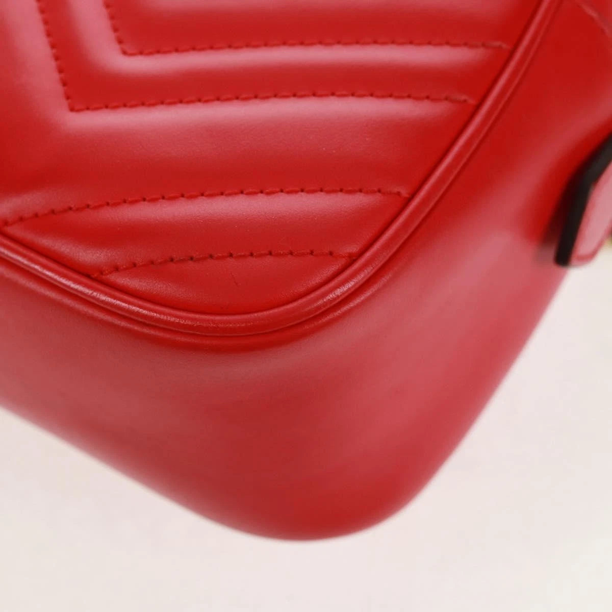 Gucci GG Marmont Shoulder Bag